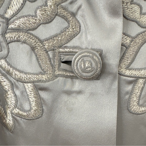 Biya Johnny Was Silver silk embroidered coat size medium - Picture 6 of 10